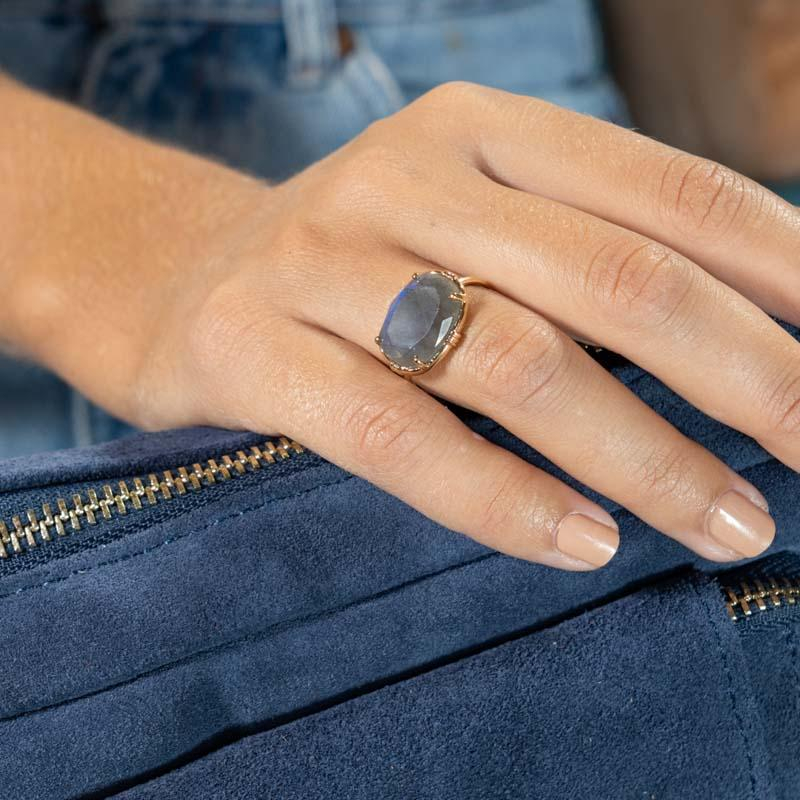 AU FIL DE LO Bague Ovale Horizontale Labradorite or pour Femme