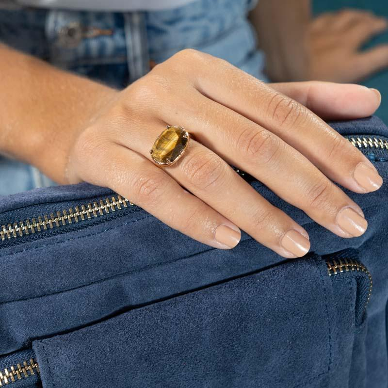 Photo du produit AU FIL DE LO Bague Ovale Horizontale - Or Pierre Oeil de Tigre