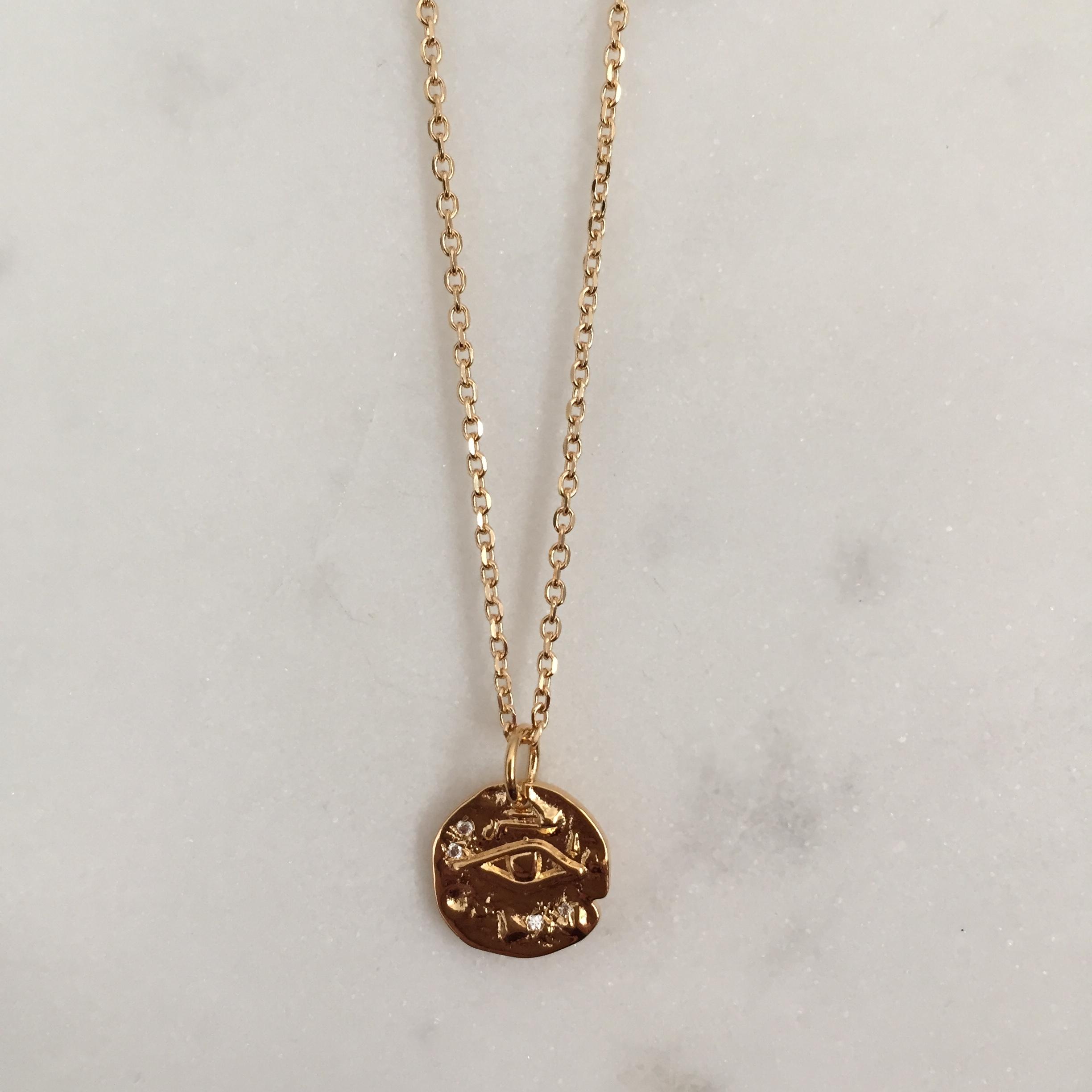 Photo du produit AU FIL DE LO Collier Médaille Egyptienne Oeil Small or