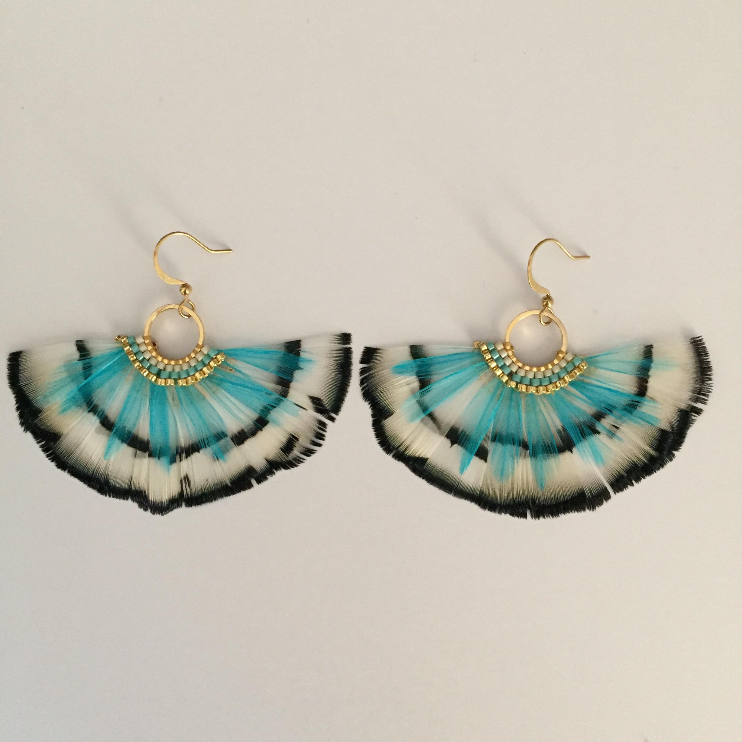 Photo du produit Hypnochic Boucles D'Oreilles INU Turquoise / Blanc / Noir or