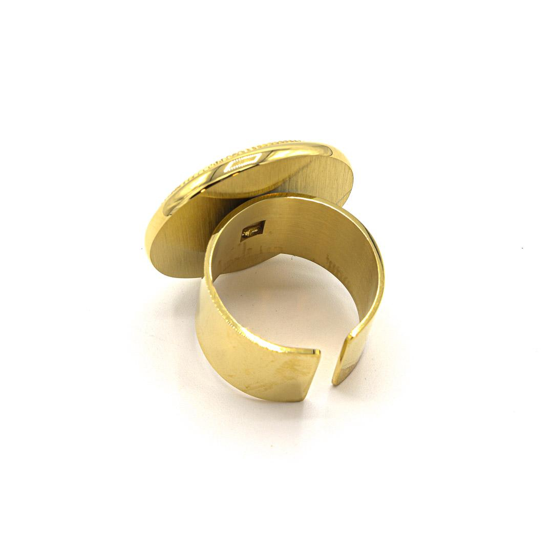 Zag Bague Jeton Acier Or Pierre Onyx Noir
