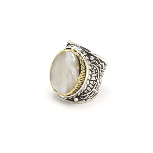 Photo de  Bague Jalan Jalan - Argent Pierre Nacre Blanche 