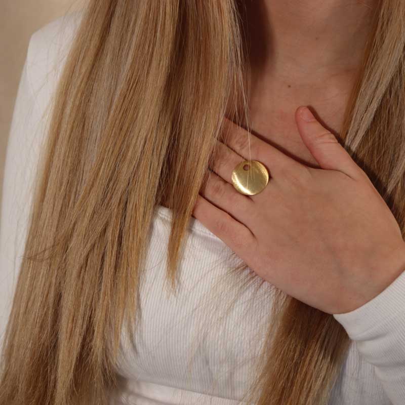 Photo du produit  Bague Médaille Brossée - Doré Or